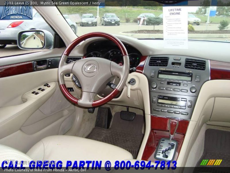 Mystic Sea Green Opalescent / Ivory 2003 Lexus ES 300