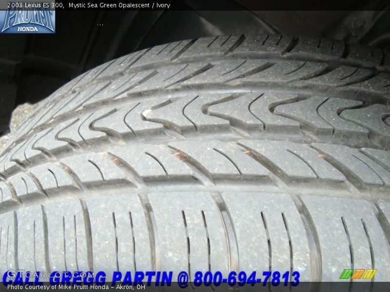 Mystic Sea Green Opalescent / Ivory 2003 Lexus ES 300