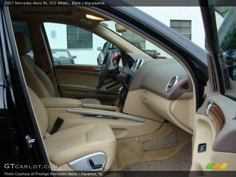 Black / Macadamia 2007 Mercedes-Benz ML 350 4Matic