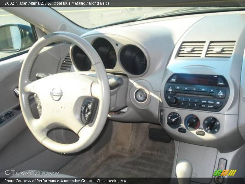 Opal Blue Metallic / Blond Beige 2002 Nissan Altima 2.5 S