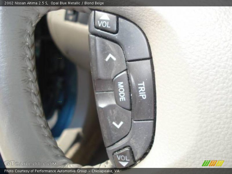 Opal Blue Metallic / Blond Beige 2002 Nissan Altima 2.5 S