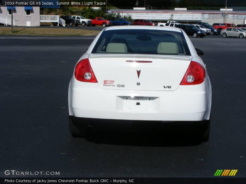 Summit White / Light Taupe 2009 Pontiac G6 V6 Sedan