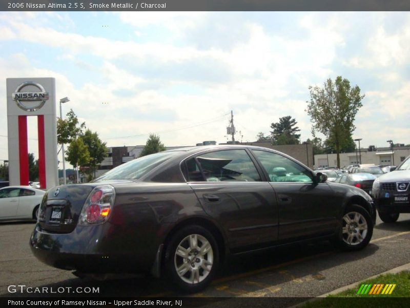 Smoke Metallic / Charcoal 2006 Nissan Altima 2.5 S