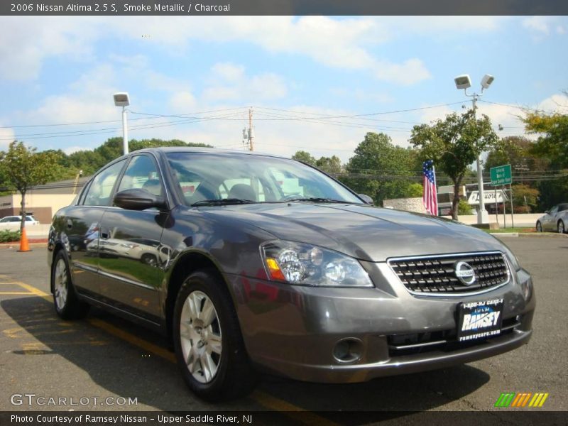 Smoke Metallic / Charcoal 2006 Nissan Altima 2.5 S