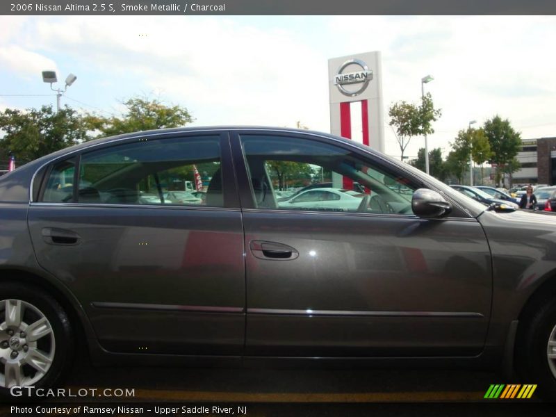 Smoke Metallic / Charcoal 2006 Nissan Altima 2.5 S