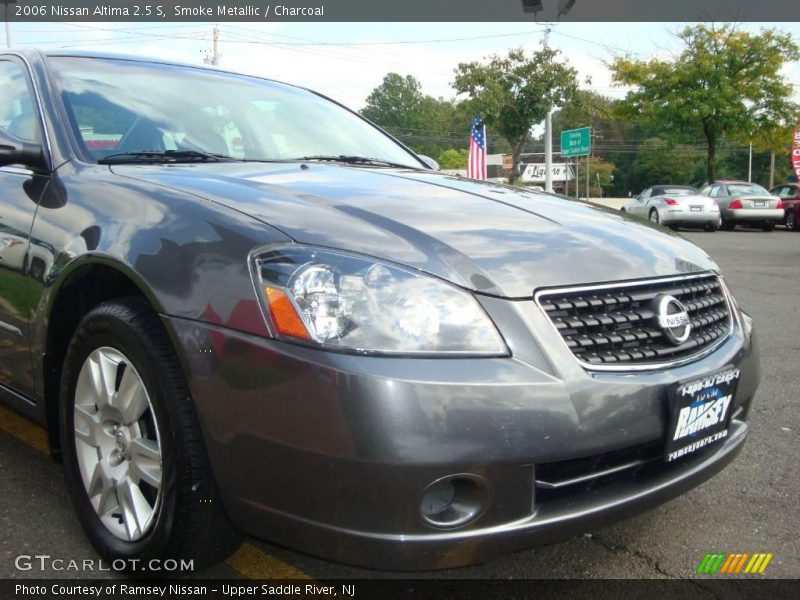 Smoke Metallic / Charcoal 2006 Nissan Altima 2.5 S
