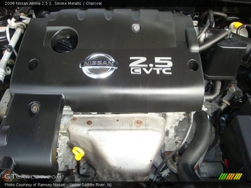 Smoke Metallic / Charcoal 2006 Nissan Altima 2.5 S