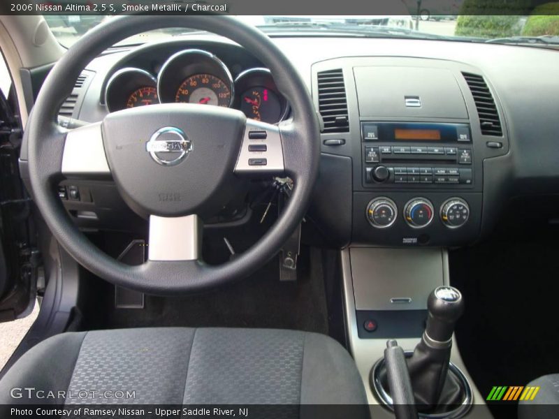 Smoke Metallic / Charcoal 2006 Nissan Altima 2.5 S