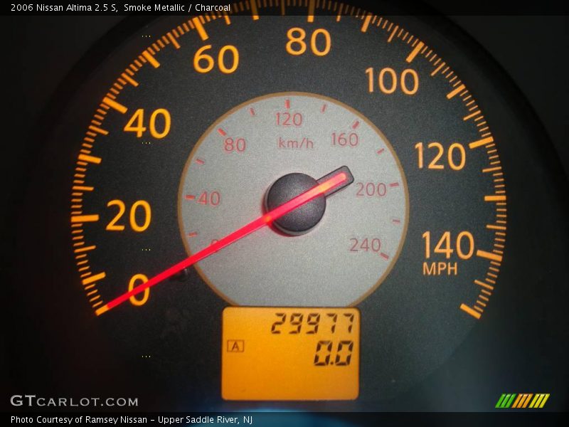 Smoke Metallic / Charcoal 2006 Nissan Altima 2.5 S