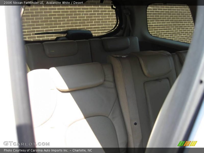 Avalanche White / Desert 2006 Nissan Pathfinder LE