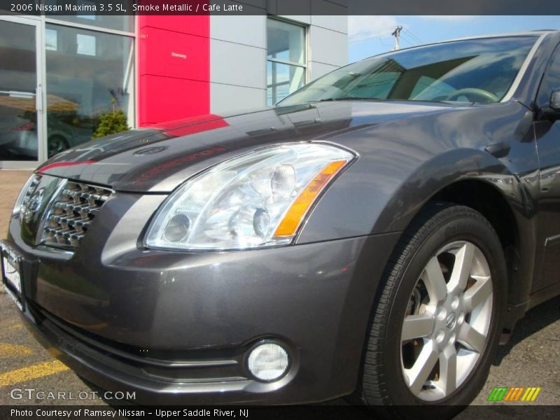 Smoke Metallic / Cafe Latte 2006 Nissan Maxima 3.5 SL