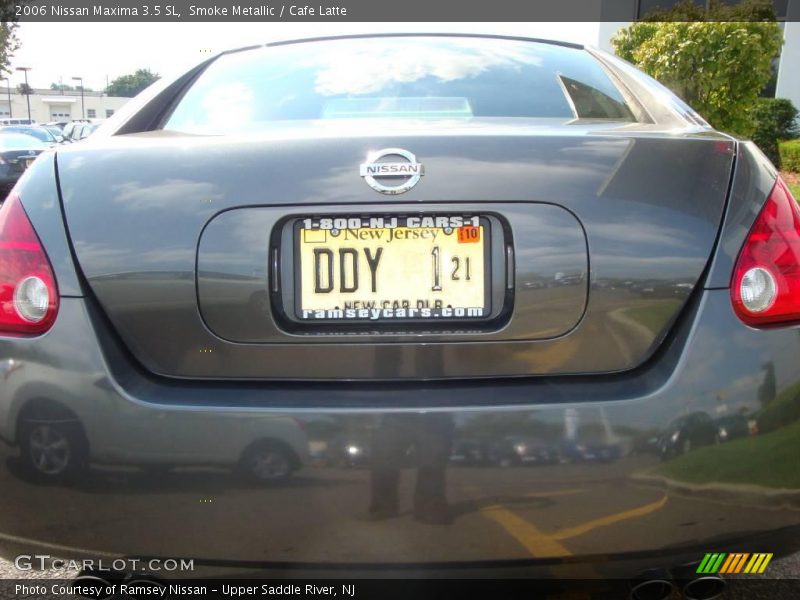 Smoke Metallic / Cafe Latte 2006 Nissan Maxima 3.5 SL