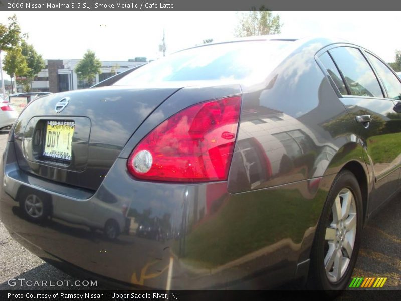 Smoke Metallic / Cafe Latte 2006 Nissan Maxima 3.5 SL