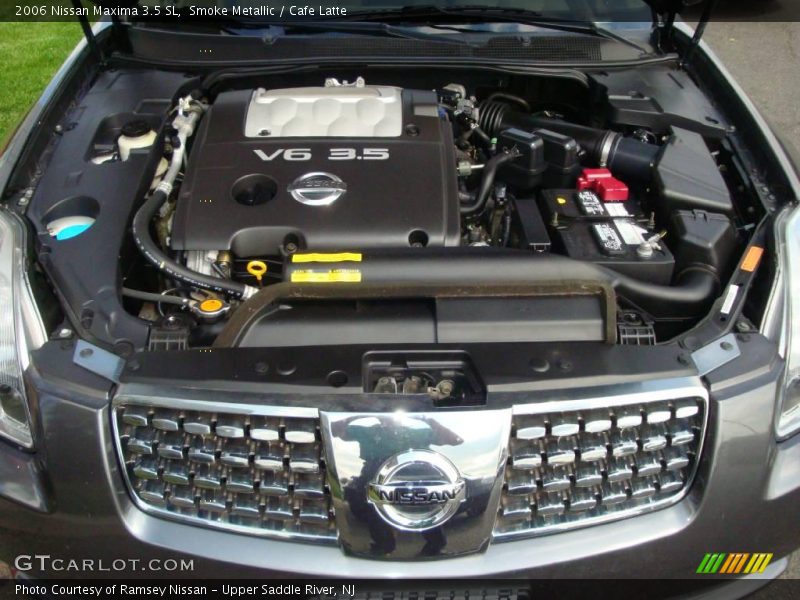 Smoke Metallic / Cafe Latte 2006 Nissan Maxima 3.5 SL