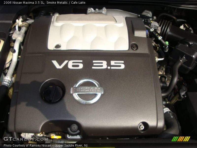 Smoke Metallic / Cafe Latte 2006 Nissan Maxima 3.5 SL