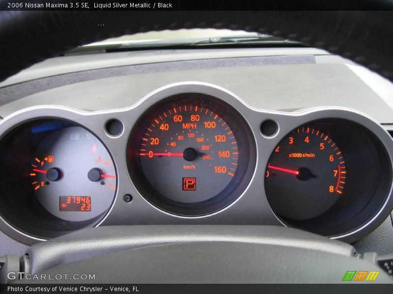 Liquid Silver Metallic / Black 2006 Nissan Maxima 3.5 SE