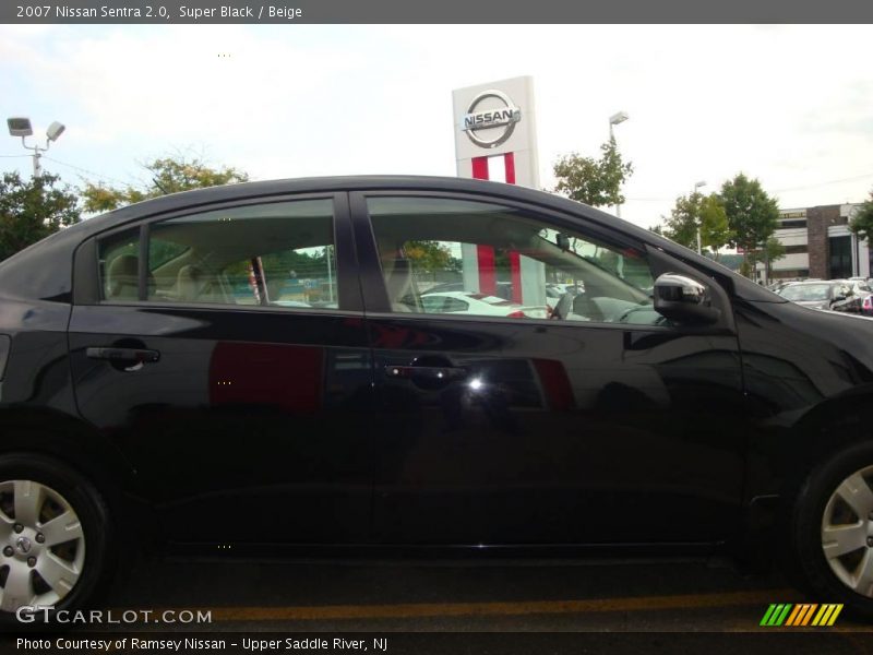 Super Black / Beige 2007 Nissan Sentra 2.0