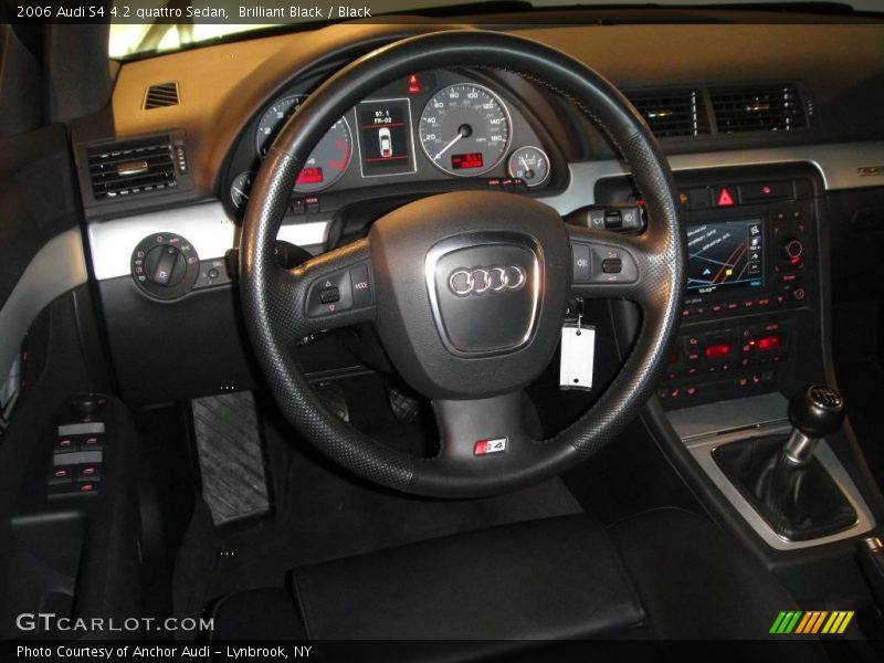 Brilliant Black / Black 2006 Audi S4 4.2 quattro Sedan