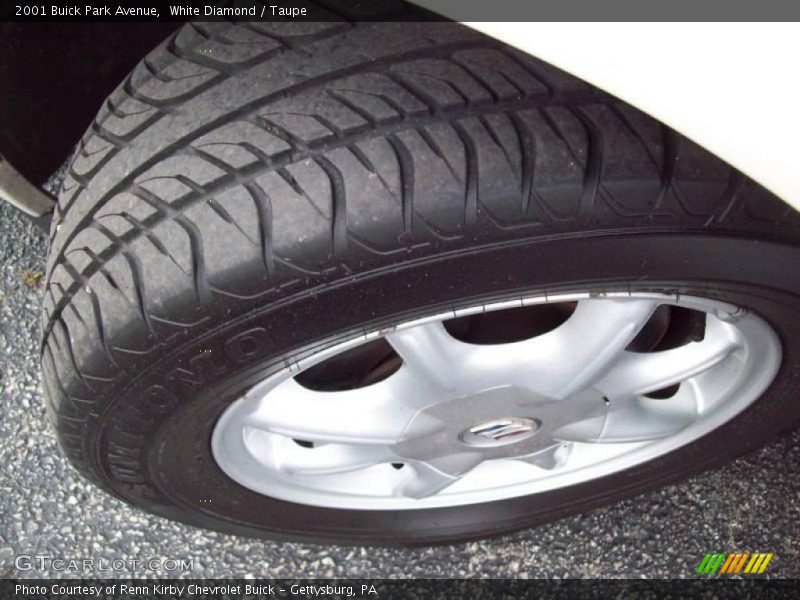 White Diamond / Taupe 2001 Buick Park Avenue