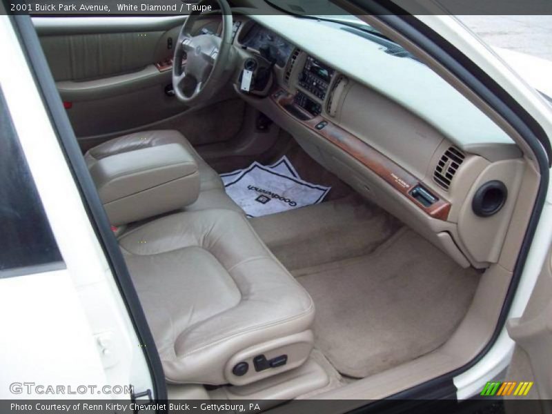 White Diamond / Taupe 2001 Buick Park Avenue