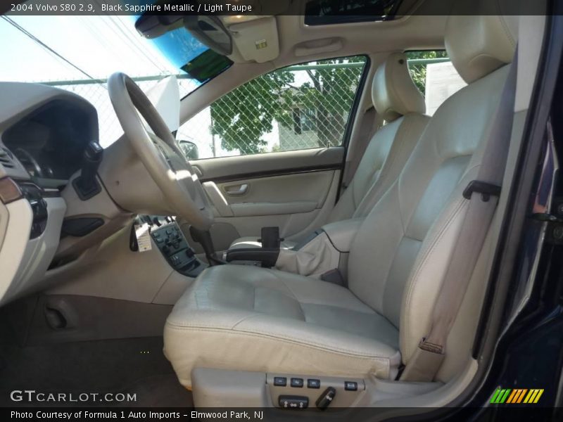 Black Sapphire Metallic / Light Taupe 2004 Volvo S80 2.9