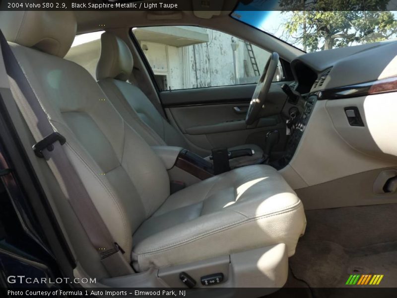 Black Sapphire Metallic / Light Taupe 2004 Volvo S80 2.9