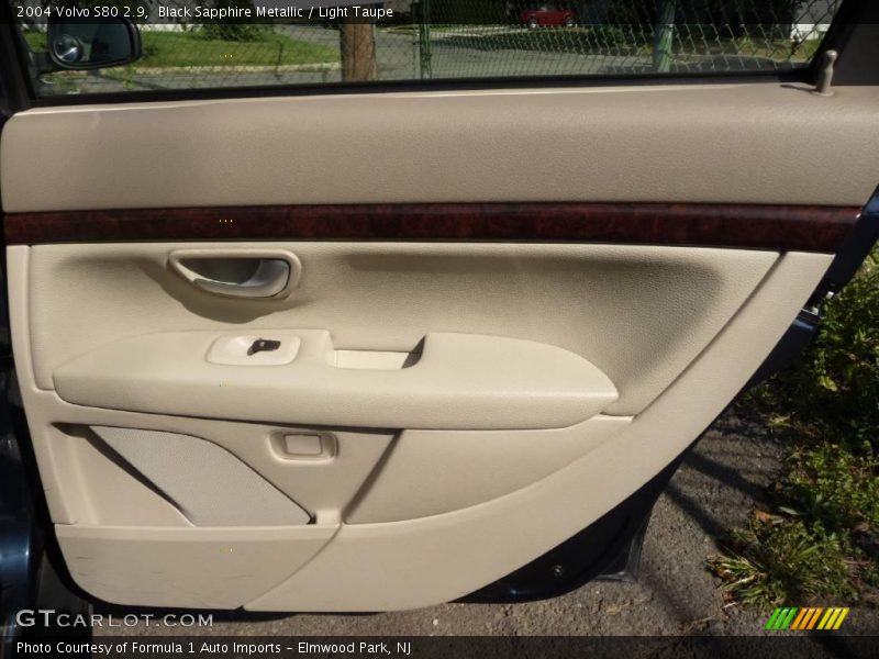 Black Sapphire Metallic / Light Taupe 2004 Volvo S80 2.9