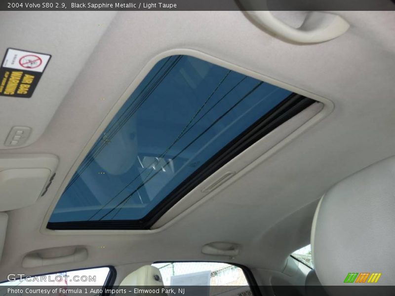 Black Sapphire Metallic / Light Taupe 2004 Volvo S80 2.9