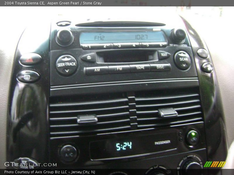 Aspen Green Pearl / Stone Gray 2004 Toyota Sienna CE