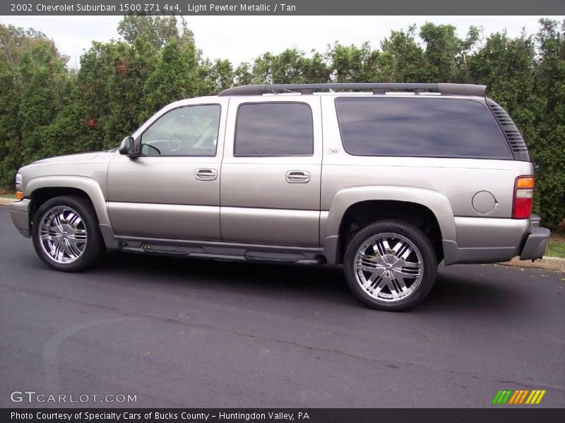 Light Pewter Metallic / Tan 2002 Chevrolet Suburban 1500 Z71 4x4