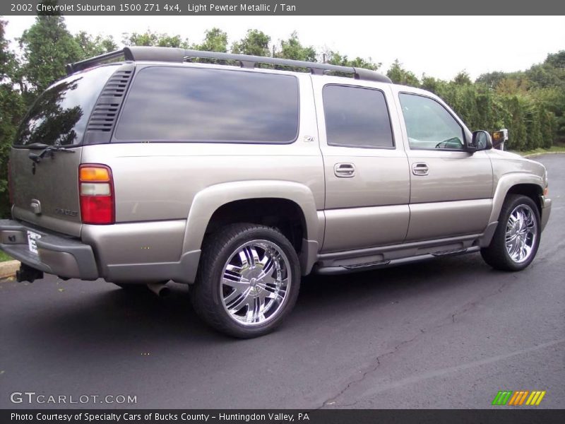 Light Pewter Metallic / Tan 2002 Chevrolet Suburban 1500 Z71 4x4