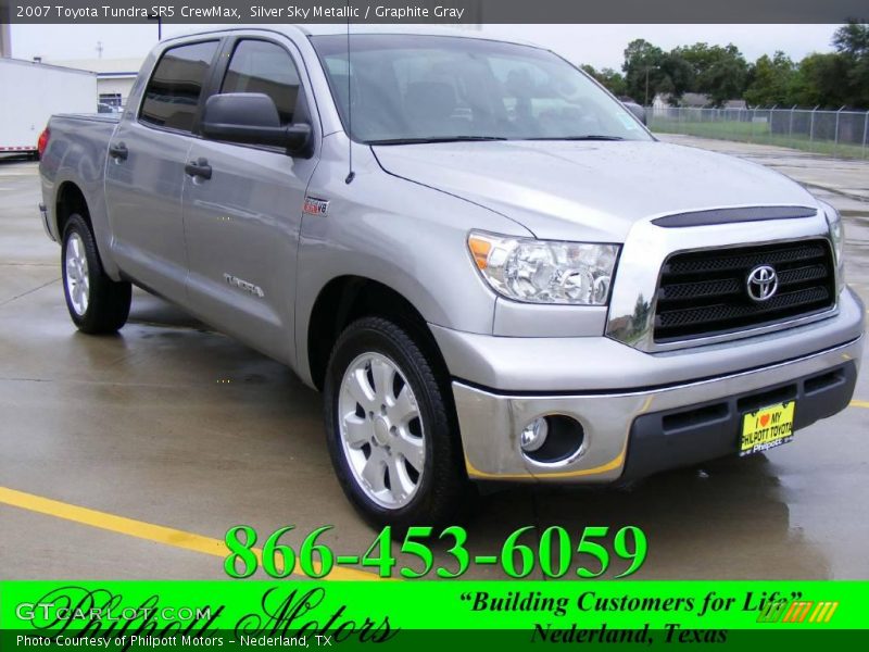 Silver Sky Metallic / Graphite Gray 2007 Toyota Tundra SR5 CrewMax