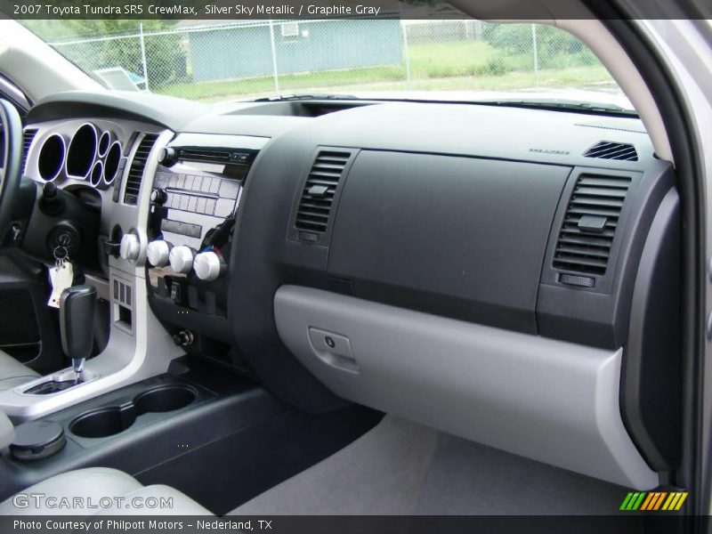 Silver Sky Metallic / Graphite Gray 2007 Toyota Tundra SR5 CrewMax