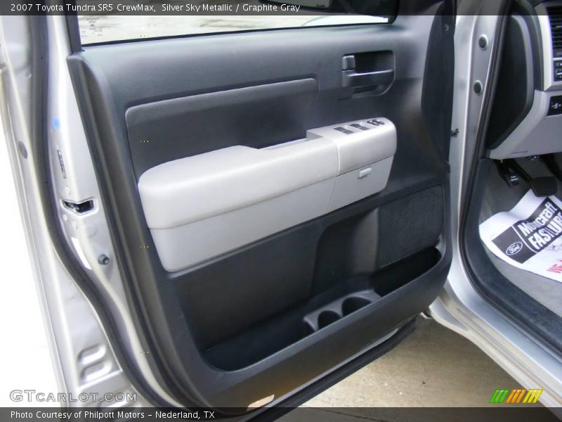 Silver Sky Metallic / Graphite Gray 2007 Toyota Tundra SR5 CrewMax