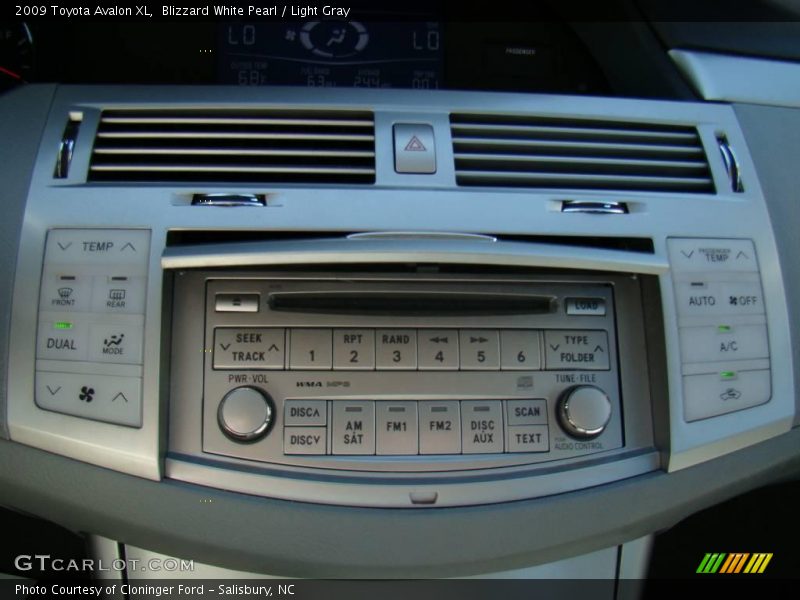 Blizzard White Pearl / Light Gray 2009 Toyota Avalon XL
