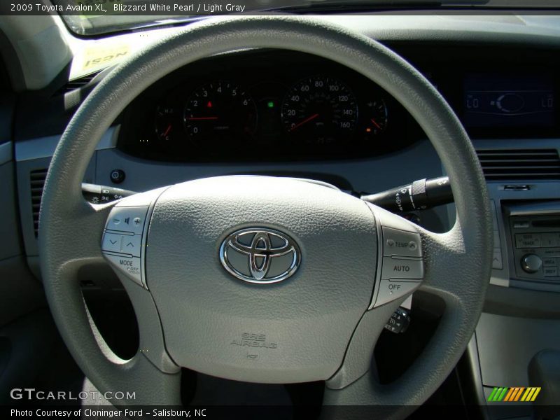 Blizzard White Pearl / Light Gray 2009 Toyota Avalon XL