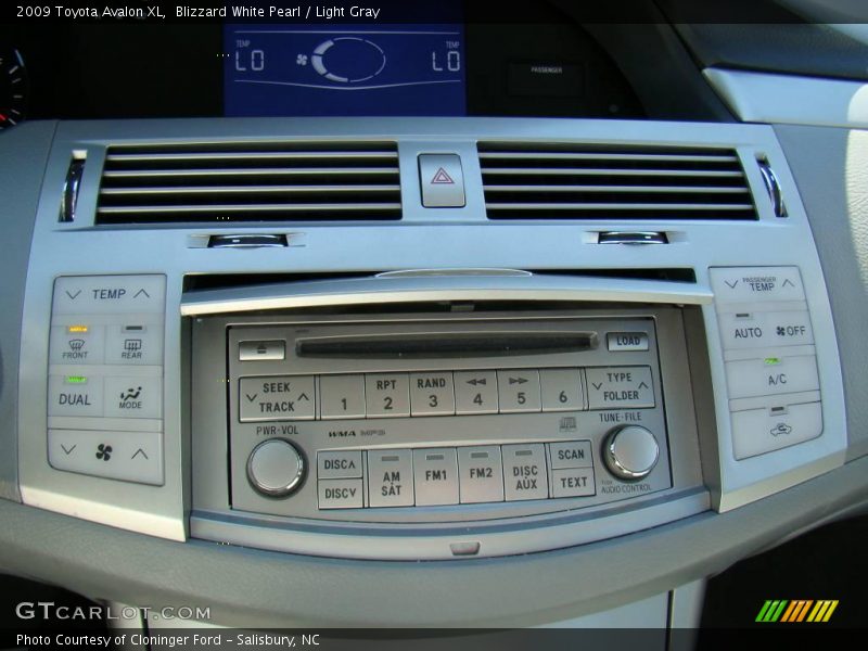 Blizzard White Pearl / Light Gray 2009 Toyota Avalon XL