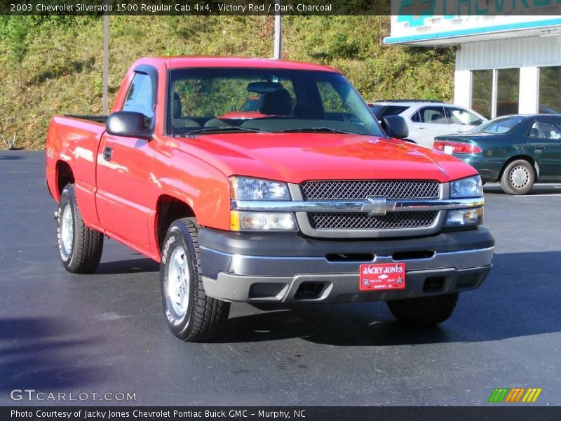 Victory Red / Dark Charcoal 2003 Chevrolet Silverado 1500 Regular Cab 4x4