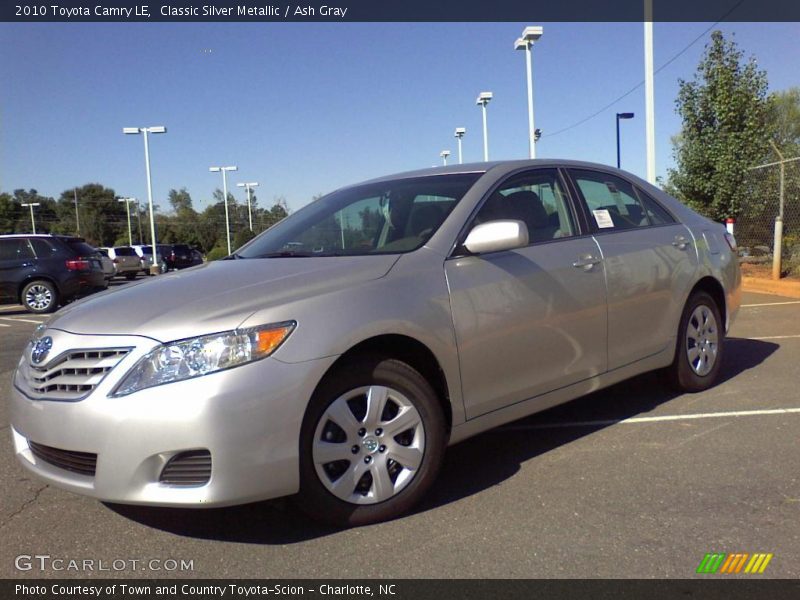 Classic Silver Metallic / Ash Gray 2010 Toyota Camry LE