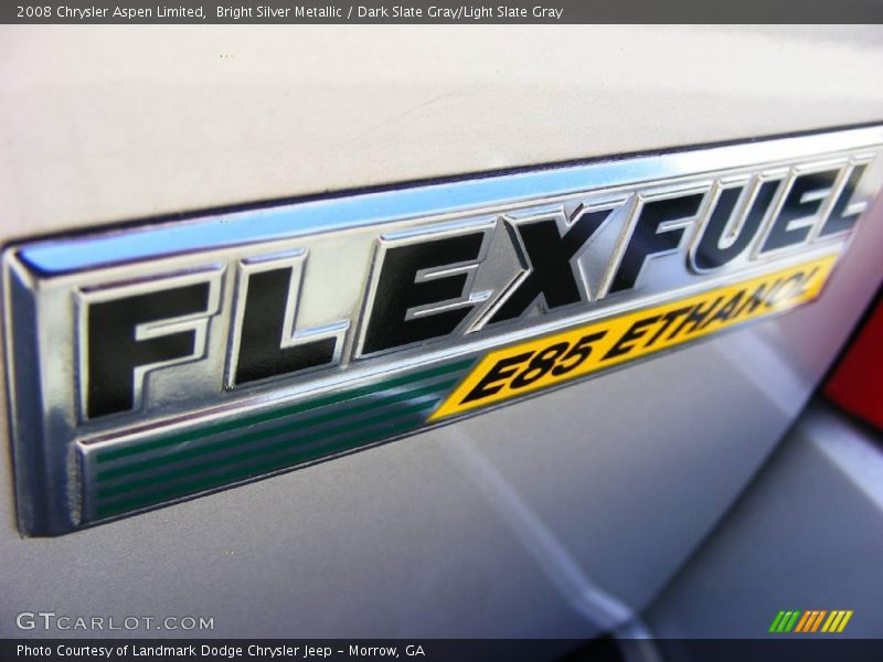 Bright Silver Metallic / Dark Slate Gray/Light Slate Gray 2008 Chrysler Aspen Limited