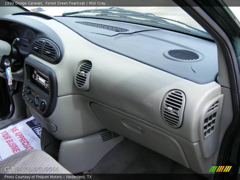 Forest Green Pearlcoat / Mist Gray 1999 Dodge Caravan