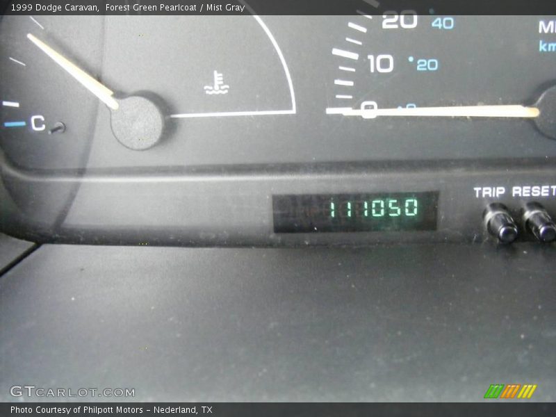 Forest Green Pearlcoat / Mist Gray 1999 Dodge Caravan