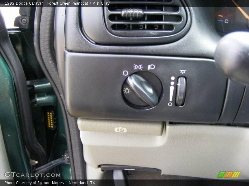 Forest Green Pearlcoat / Mist Gray 1999 Dodge Caravan