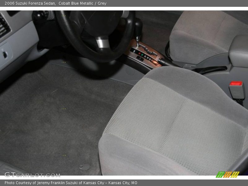Cobalt Blue Metallic / Grey 2006 Suzuki Forenza Sedan