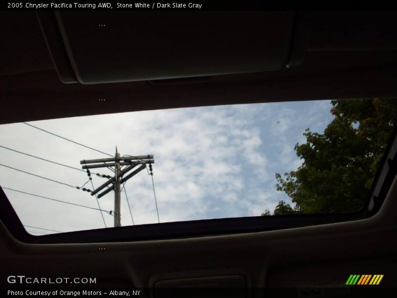 Stone White / Dark Slate Gray 2005 Chrysler Pacifica Touring AWD