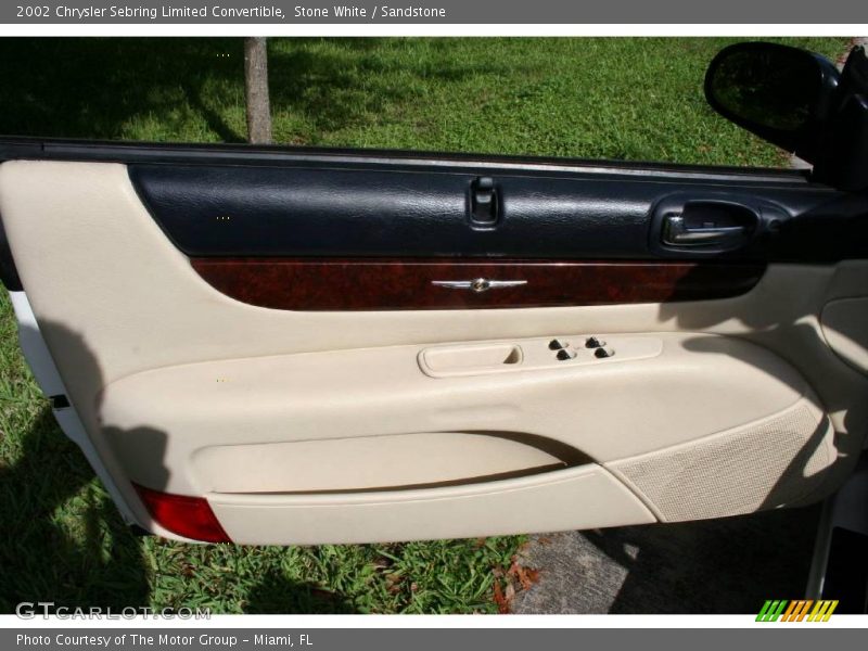Stone White / Sandstone 2002 Chrysler Sebring Limited Convertible