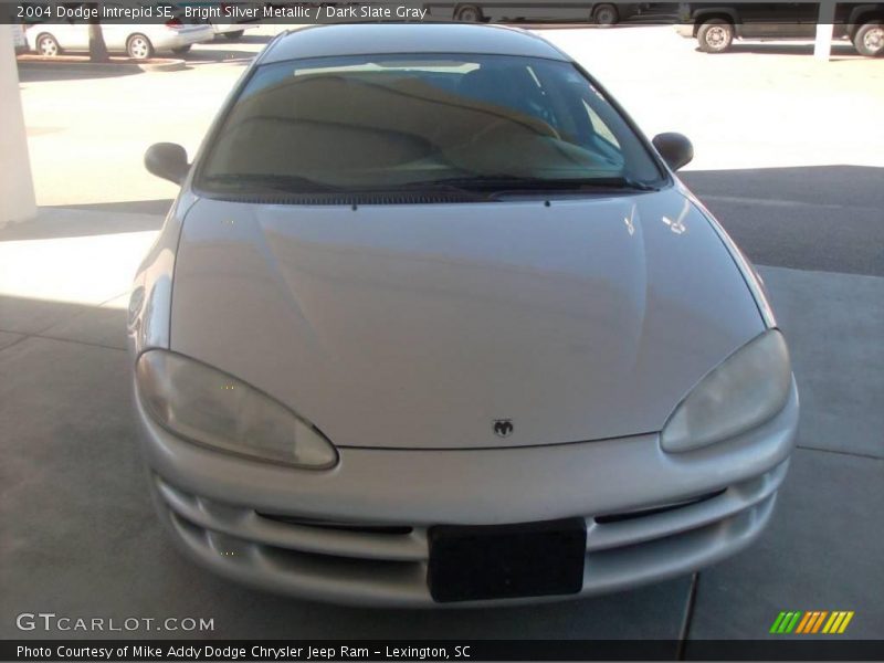 Bright Silver Metallic / Dark Slate Gray 2004 Dodge Intrepid SE