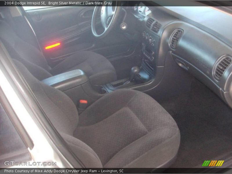 Bright Silver Metallic / Dark Slate Gray 2004 Dodge Intrepid SE