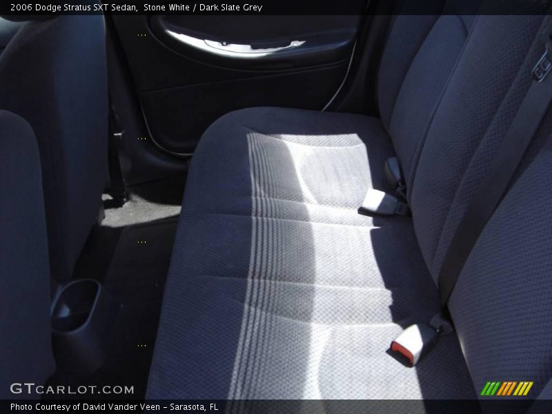 Stone White / Dark Slate Grey 2006 Dodge Stratus SXT Sedan