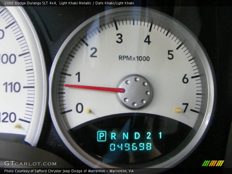 Light Khaki Metallic / Dark Khaki/Light Khaki 2006 Dodge Durango SLT 4x4